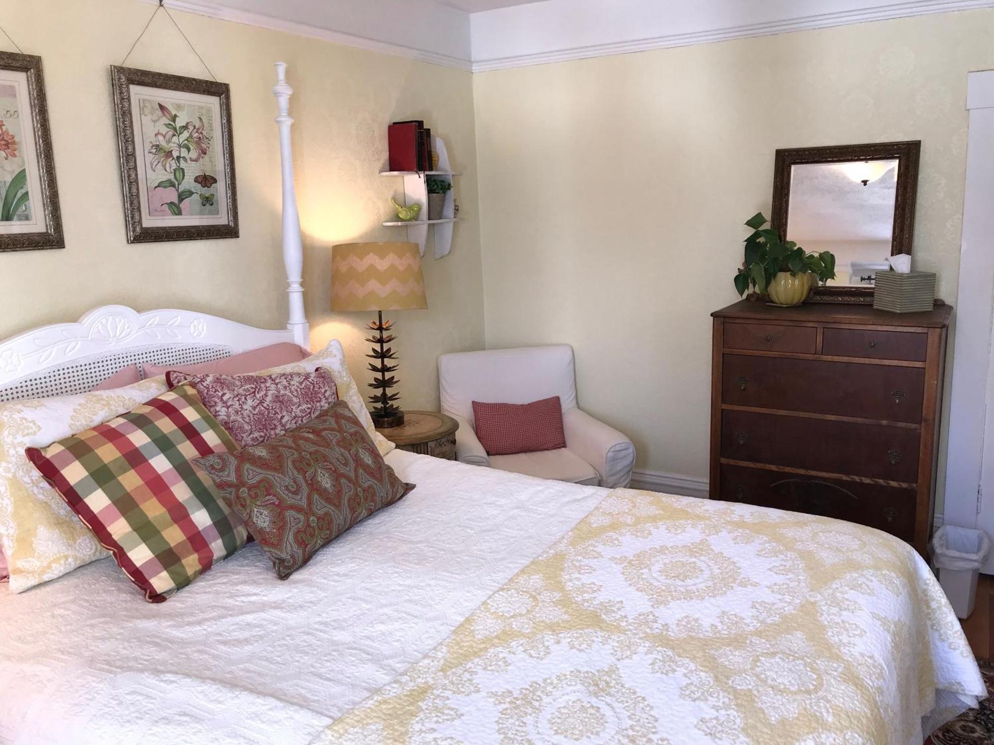 Bed & Breakfast Fisher House